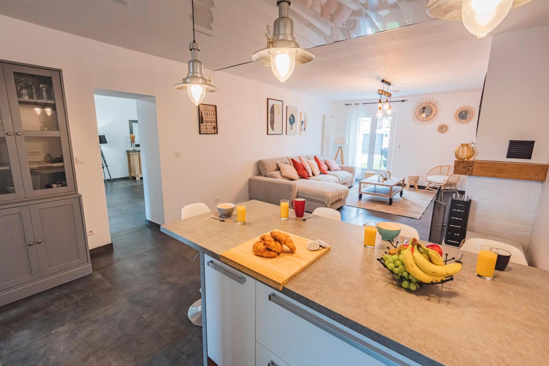 Le Logis Du Marquis Jacuzzi Billard Holiday home *